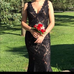 Black lace prom dress